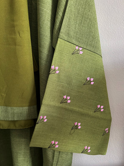 Green tulip sleeve abaya